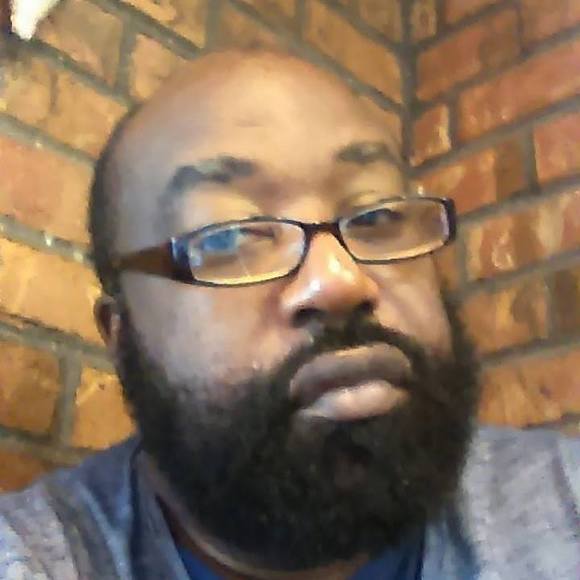 Meet your Posher, Quentin - Picture 1 of 1